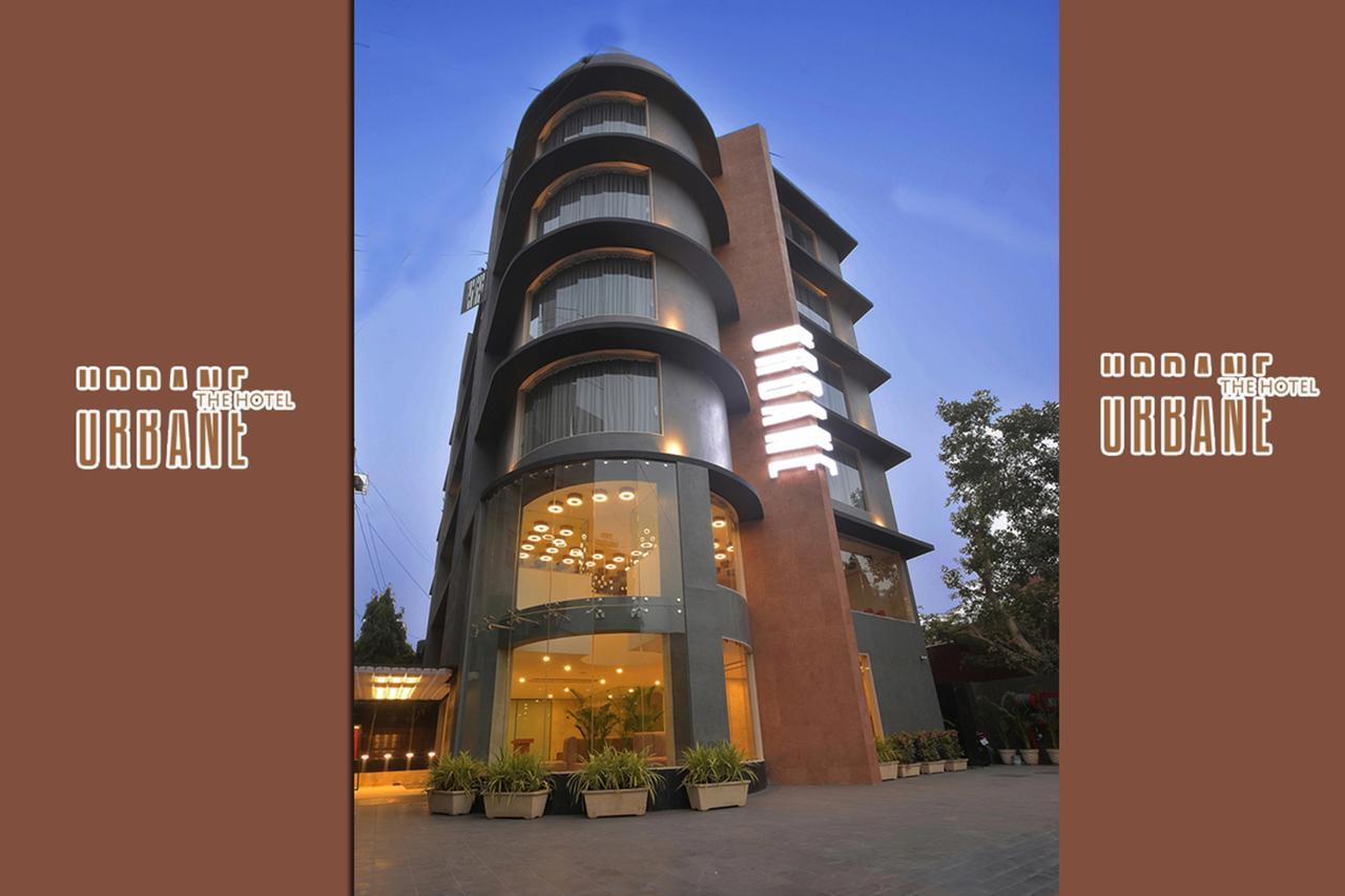 Urbane The Hotel Ахмедабад Экстерьер фото